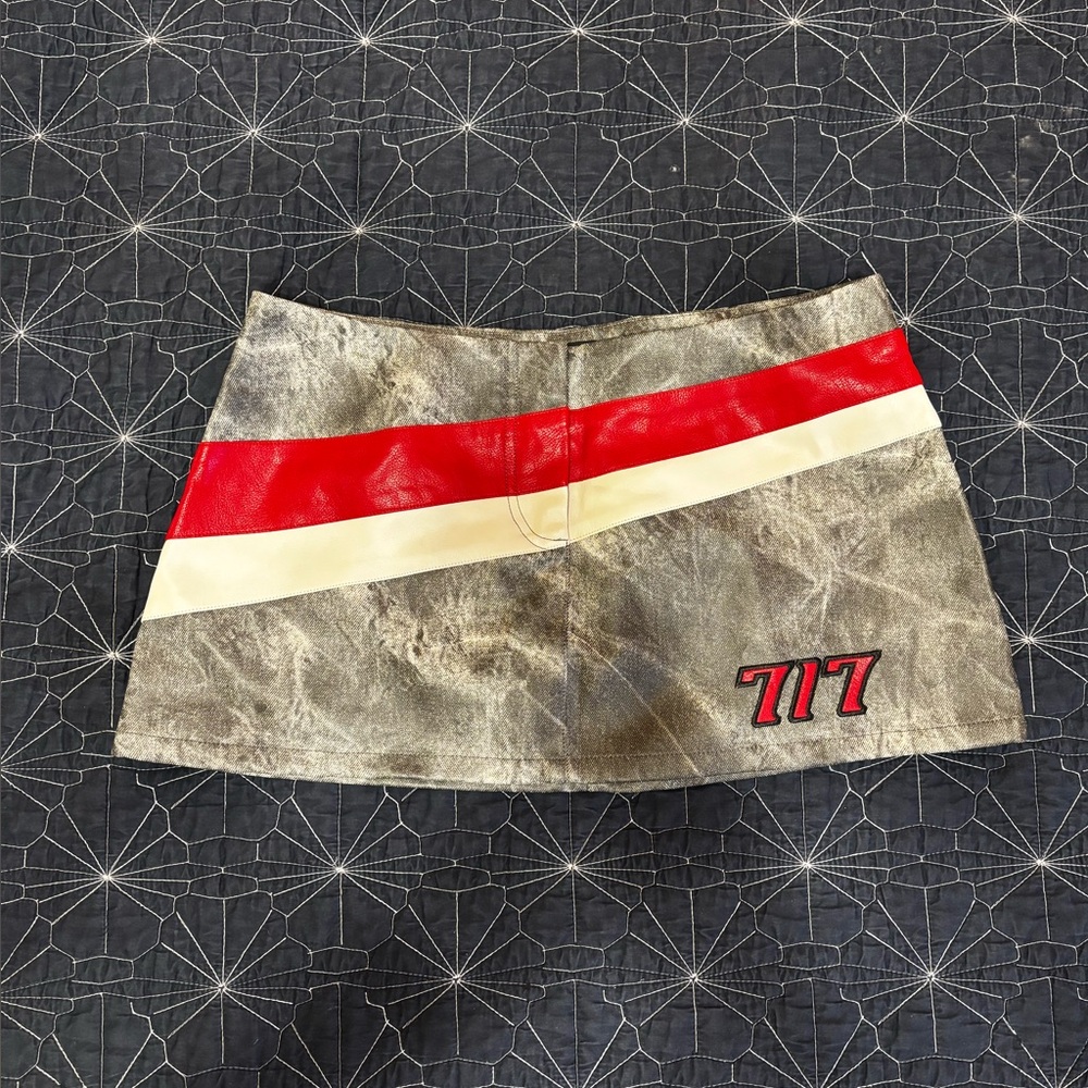 I.AM.GIA Devyn gray mini faux leather skirt